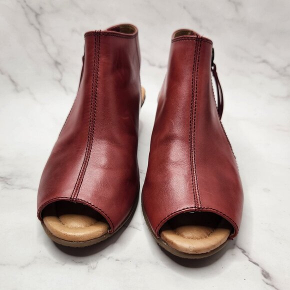Earth Kristy Red Leather Booties Open Toe Sandals Boots Women's 5 - Picture 3 of 12